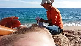 این مرد بیدمشک این ب ...