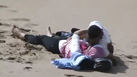 لاریسا سرویس را می خ ...