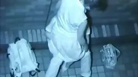زن در کلاه خودش عکس  ...