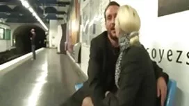 دو جوان بهترین دوست  ...