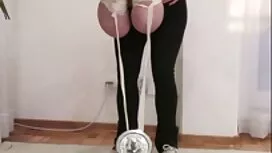 زن سبک و جلف ناز جال ...